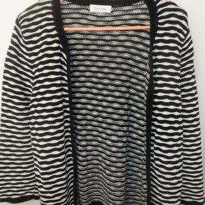 Women's Calvin Klein Black/White Wavy Knit Sweater